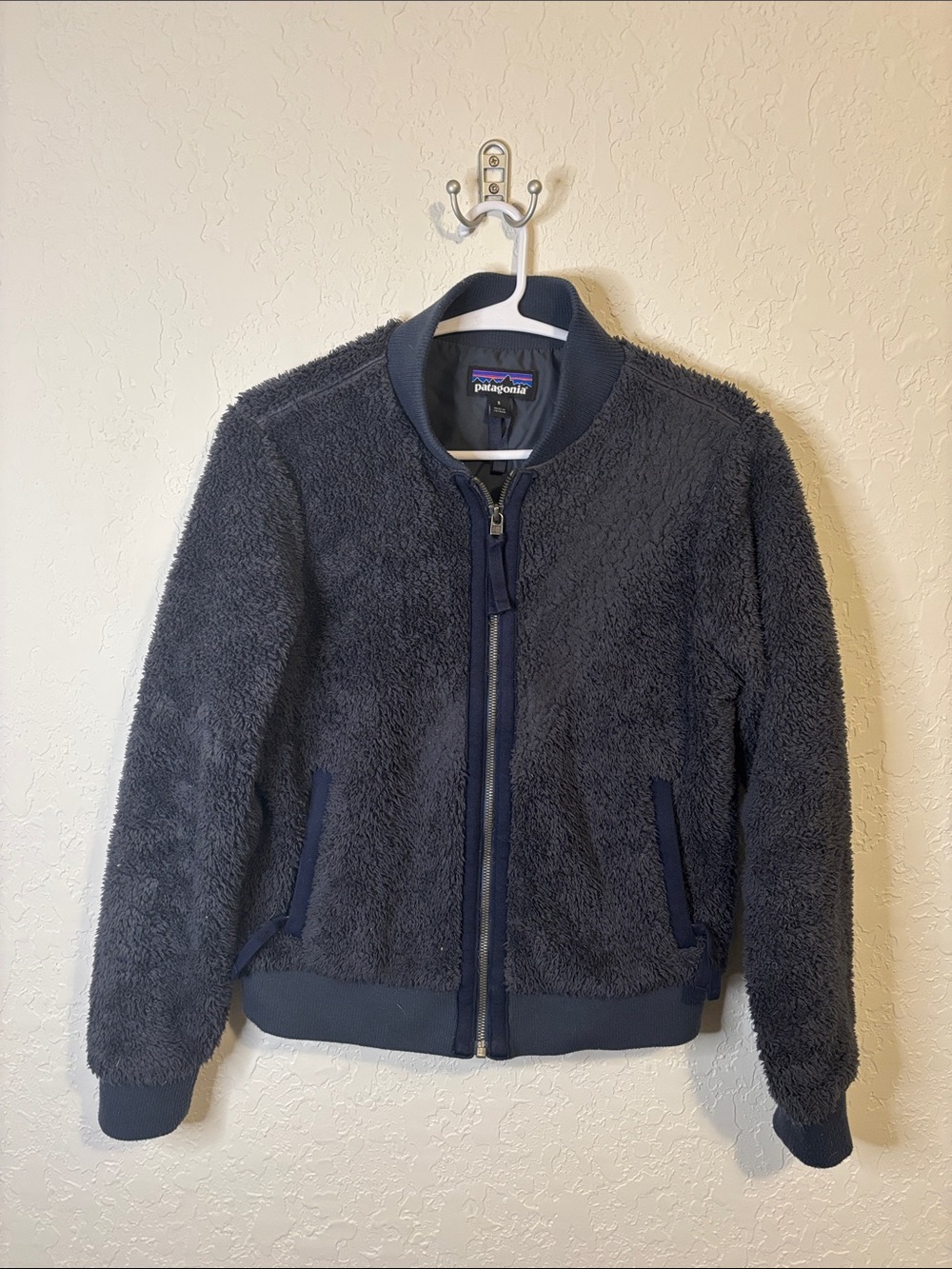 Patagonia Women’s Los Gatos Bomber jacket